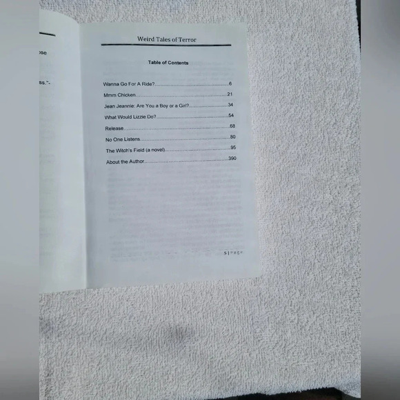 Weird Tales of  Terror Softcover Out of Print Rare - Picture 4 of 7